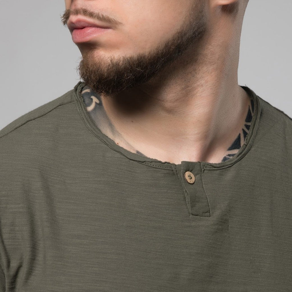 Basic Easy Fit T-Shirt